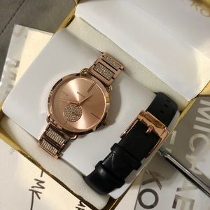 NWT Michael Kors Rose Gold Bling watch